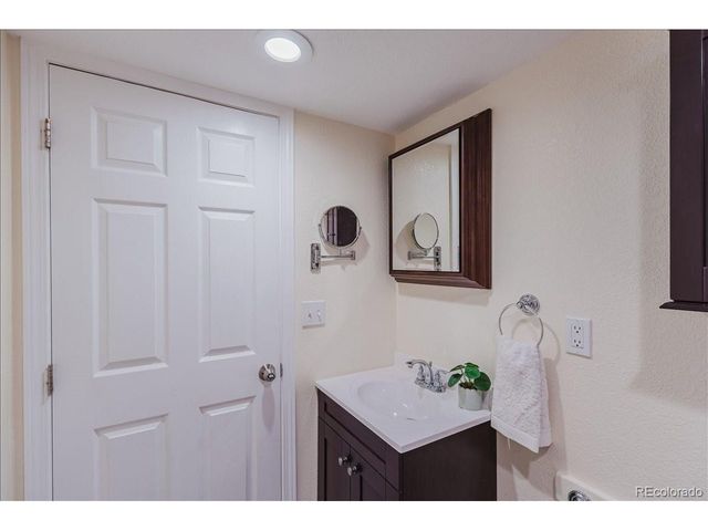 11772 Kearney Way, Thornton, CO 80233