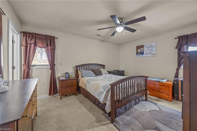 1597 Trinity Garden Circle, Clemmons, NC 27012