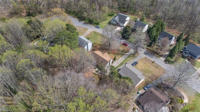 1597 Trinity Garden Circle, Clemmons, NC 27012