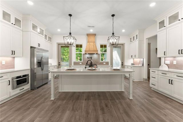 75 Lowe Lane, Talking Rock, GA 30175