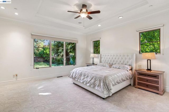 1439 Vine Ln, Alamo, CA 94507