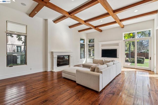 1439 Vine Ln, Alamo, CA 94507