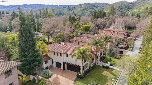1439 Vine Ln, Alamo, CA 94507