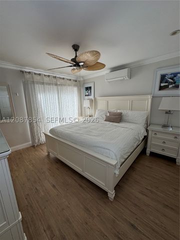 2448 Holly Ln ., Palm Beach Gardens, FL 33410