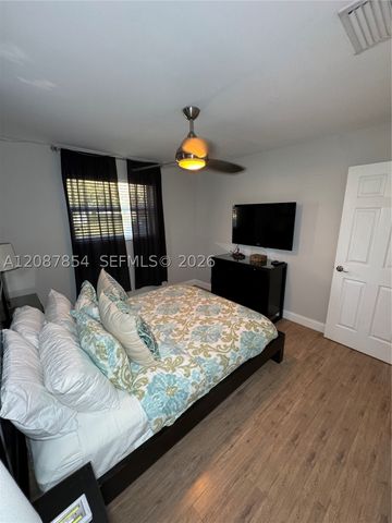 2448 Holly Ln ., Palm Beach Gardens, FL 33410