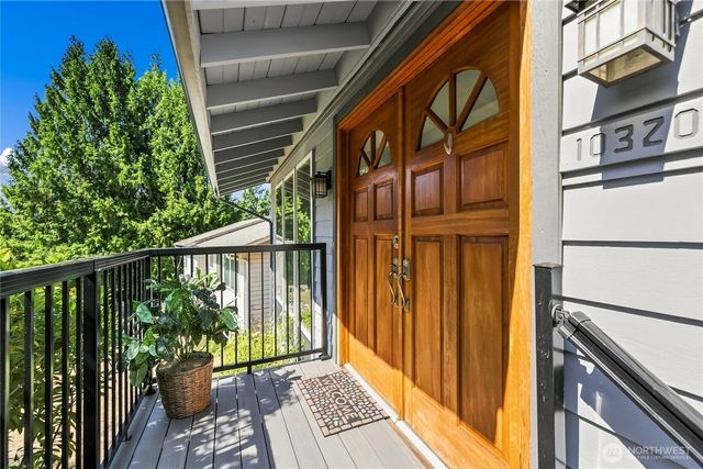 10320 NE 123rd Place, Kirkland, WA 98034
