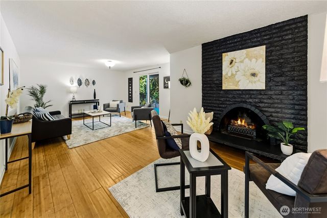 10320 NE 123rd Place, Kirkland, WA 98034