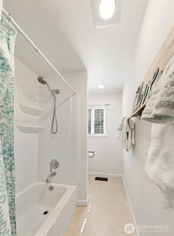 10320 NE 123rd Place, Kirkland, WA 98034
