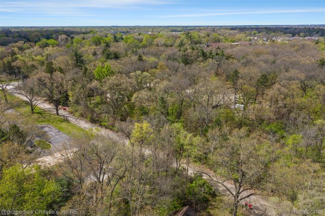 .5 of Lot 12 Hunters Lane, Southfield, MI 48033