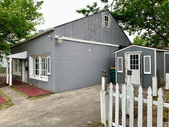 330 Harwood Street, Joliet, IL 60432