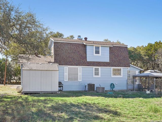 850 Riviera, Canyon Lake, TX 78133