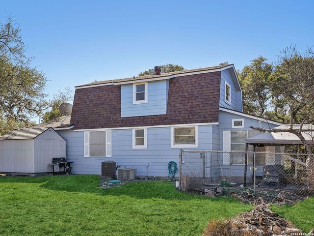 850 Riviera, Canyon Lake, TX 78133