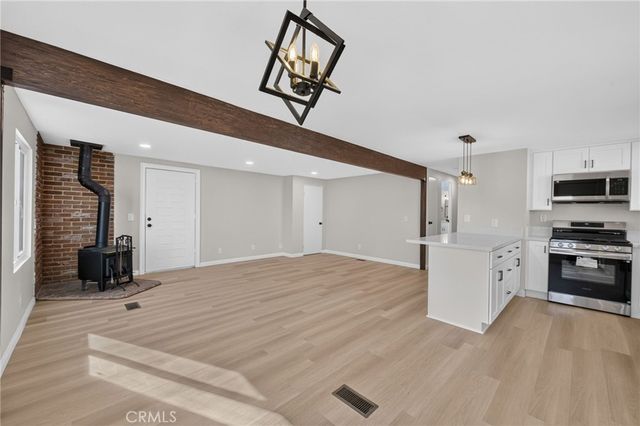27686 Ethanac Road, Menifee, CA 92585