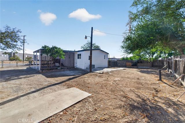 27686 Ethanac Road, Menifee, CA 92585