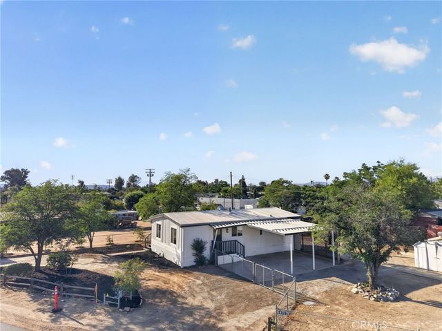 27686 Ethanac Road, Menifee, CA 92585