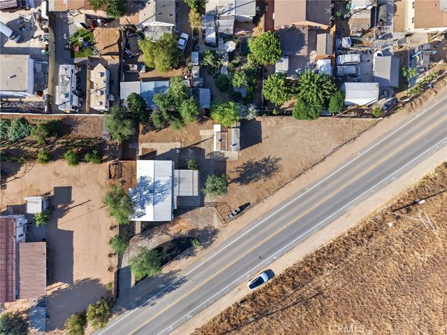 27686 Ethanac Road, Menifee, CA 92585