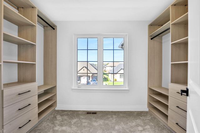 22064 Chaucer Court, Macomb, MI 48044