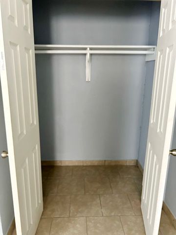 1118 E Huisache Ave, Kingsville, TX 78363