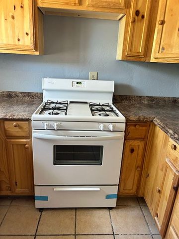 1118 E Huisache Ave, Kingsville, TX 78363