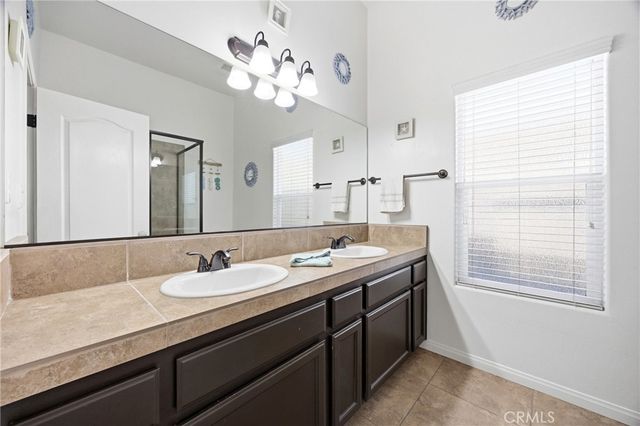 13505 Nantucket, Bakersfield, CA 93314
