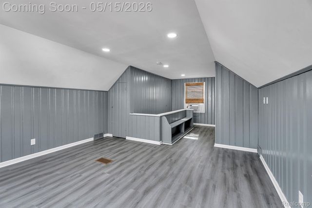 1150 N DENWOOD Street, Dearborn, MI 48128