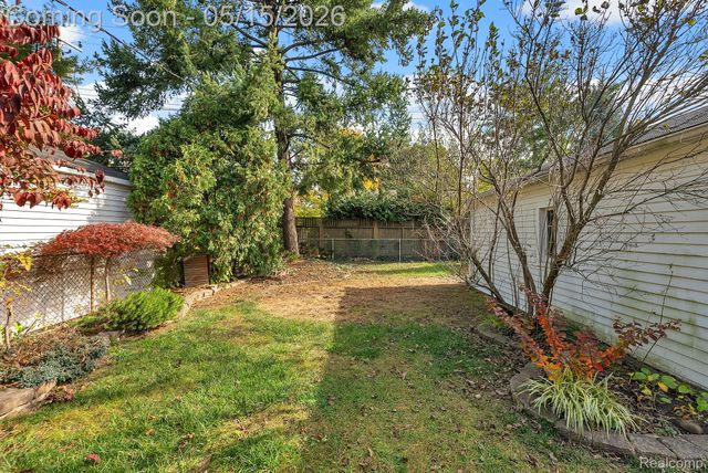 1150 N DENWOOD Street, Dearborn, MI 48128
