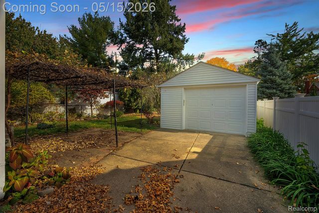 1150 N DENWOOD Street, Dearborn, MI 48128
