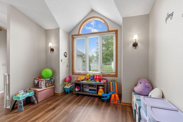 13080 Marigold Street NW, Coon Rapids, MN 55448