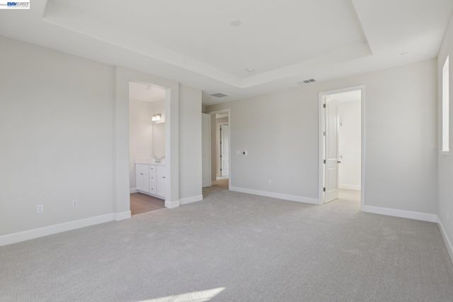 108 Creek View Cir, Fairfield, CA 94533