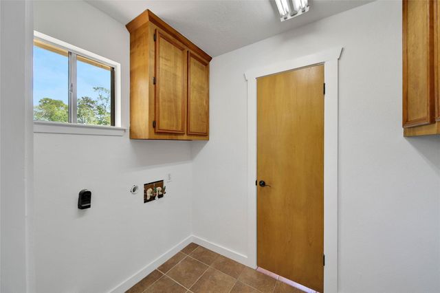 14685 Lynnwood Drive, Splendora, TX 77372