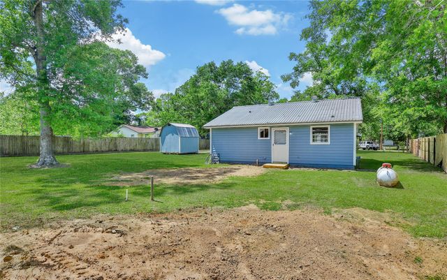 14685 Lynnwood Drive, Splendora, TX 77372