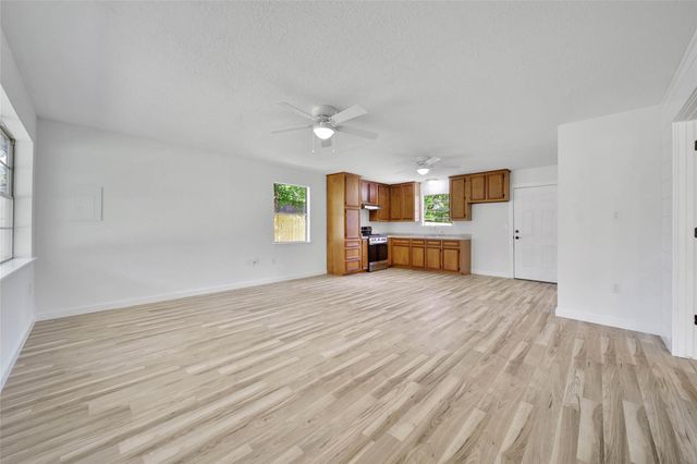 14685 Lynnwood Drive, Splendora, TX 77372