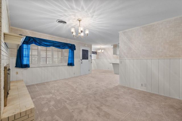 6612 Avenue U, Lubbock, TX 79412