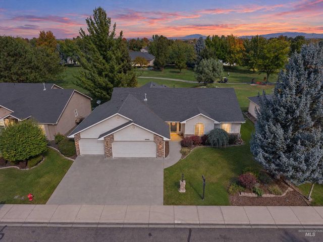 3968 W Teter St, Meridian, ID 83646 property photo