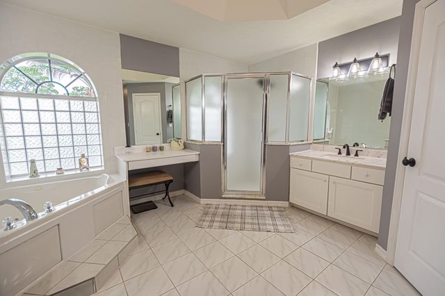 1193 SW LIVE OAK Cove, Port St. Lucie, Port St Lucie, FL 34986