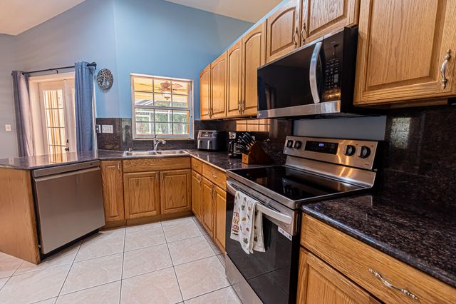 1193 SW LIVE OAK Cove, Port St. Lucie, Port St Lucie, FL 34986