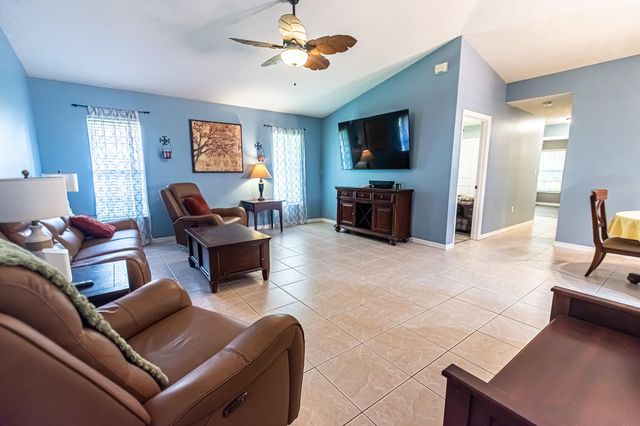 1193 SW LIVE OAK Cove, Port St. Lucie, Port St Lucie, FL 34986