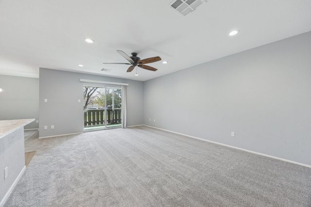 5005 Georgi Lane 49, Houston, TX 77092