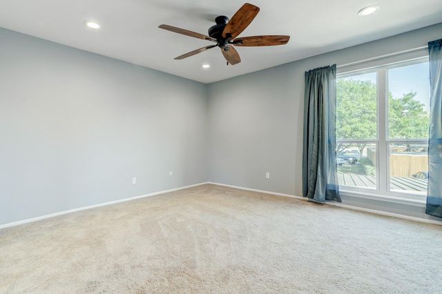 5005 Georgi Lane 49, Houston, TX 77092