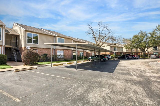 5005 Georgi Lane 49, Houston, TX 77092