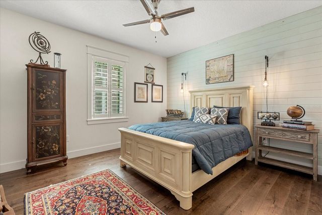 2600 ROBIE AVE, Mount Dora, FL 32757