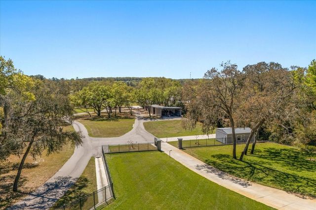 2600 ROBIE AVE, Mount Dora, FL 32757