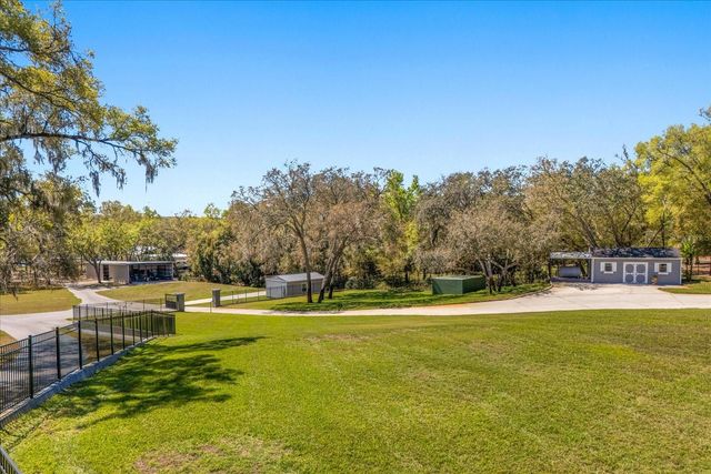 2600 ROBIE AVE, Mount Dora, FL 32757