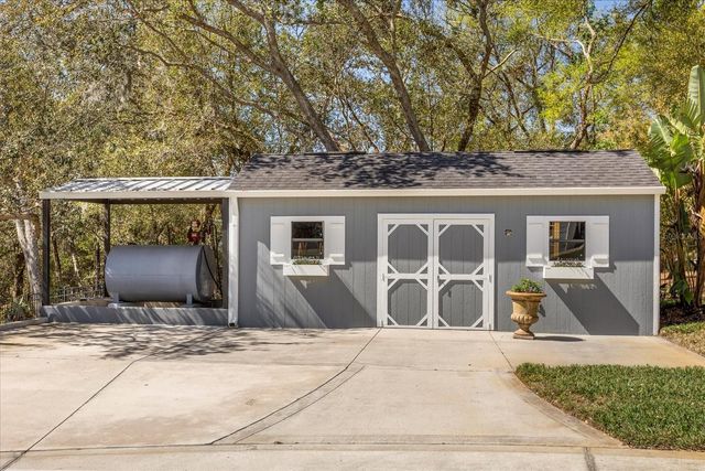 2600 ROBIE AVE, Mount Dora, FL 32757