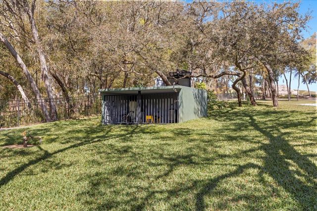 2600 ROBIE AVE, Mount Dora, FL 32757