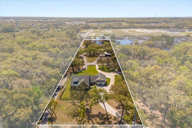 2600 ROBIE AVE, Mount Dora, FL 32757