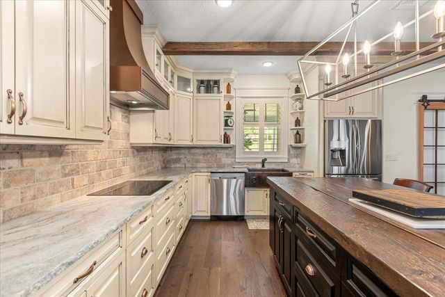 2600 ROBIE AVE, Mount Dora, FL 32757