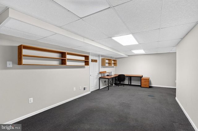 42 STONEHEDGE DR, Hightstown, NJ 08520