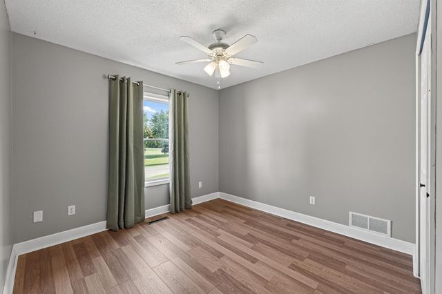 9711 Ireland Avenue NW, Annandale, MN 55302