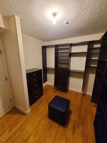 211 West St. 12B, Quincy, MA 02169